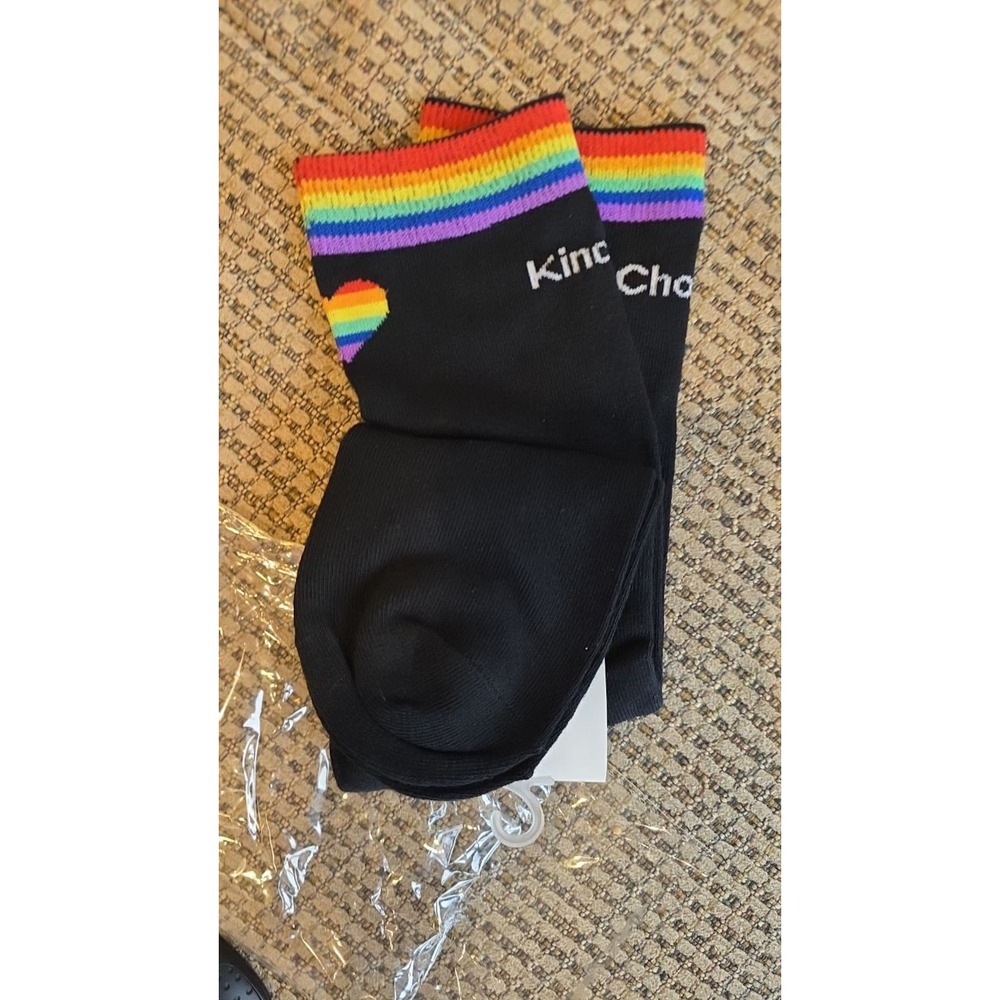 Queer Eye Socks CHOOSE KINDNESS Black Rainbow Pride LGBT Unisex OS‎ NWT